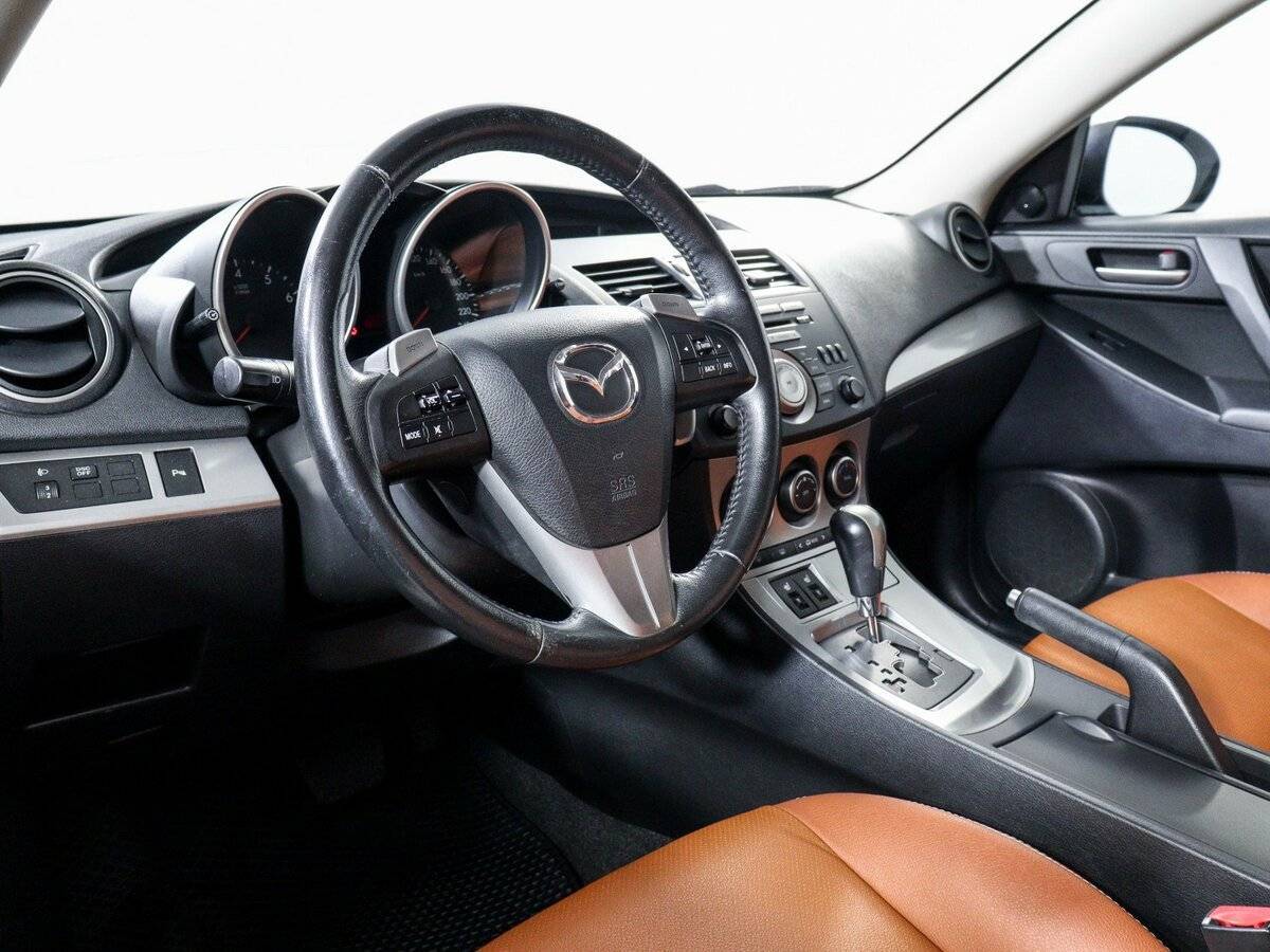 Mazda 3, 2011 Фото №13