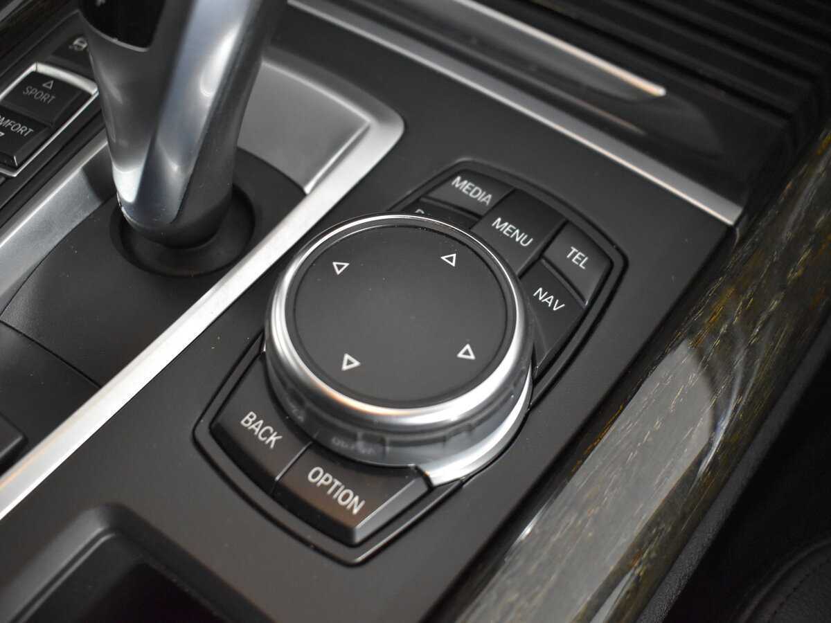 BMW X5 35i, 2015 Фото №24
