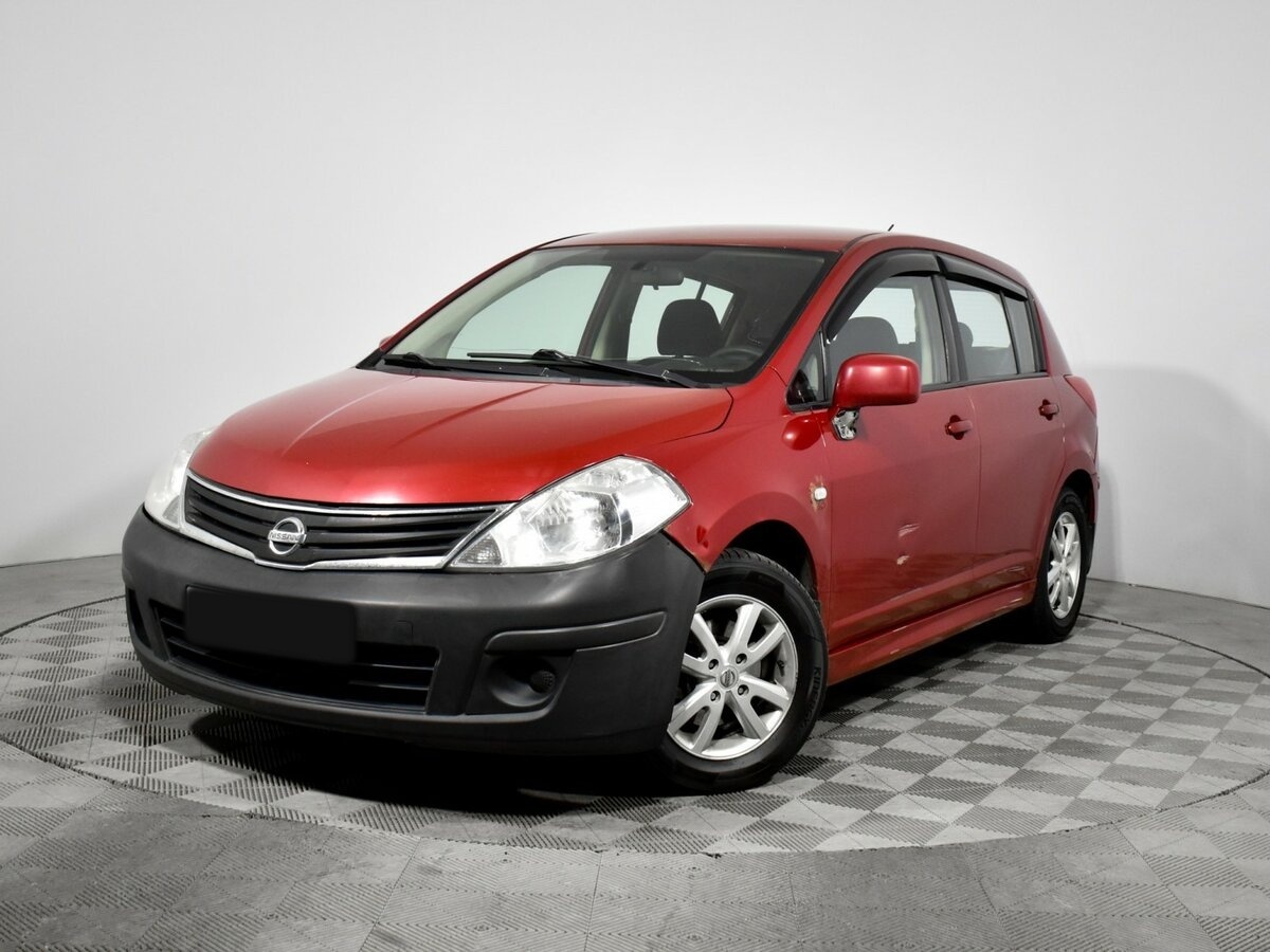 Nissan Tiida I Рестайлинг, 2010 Фото №1