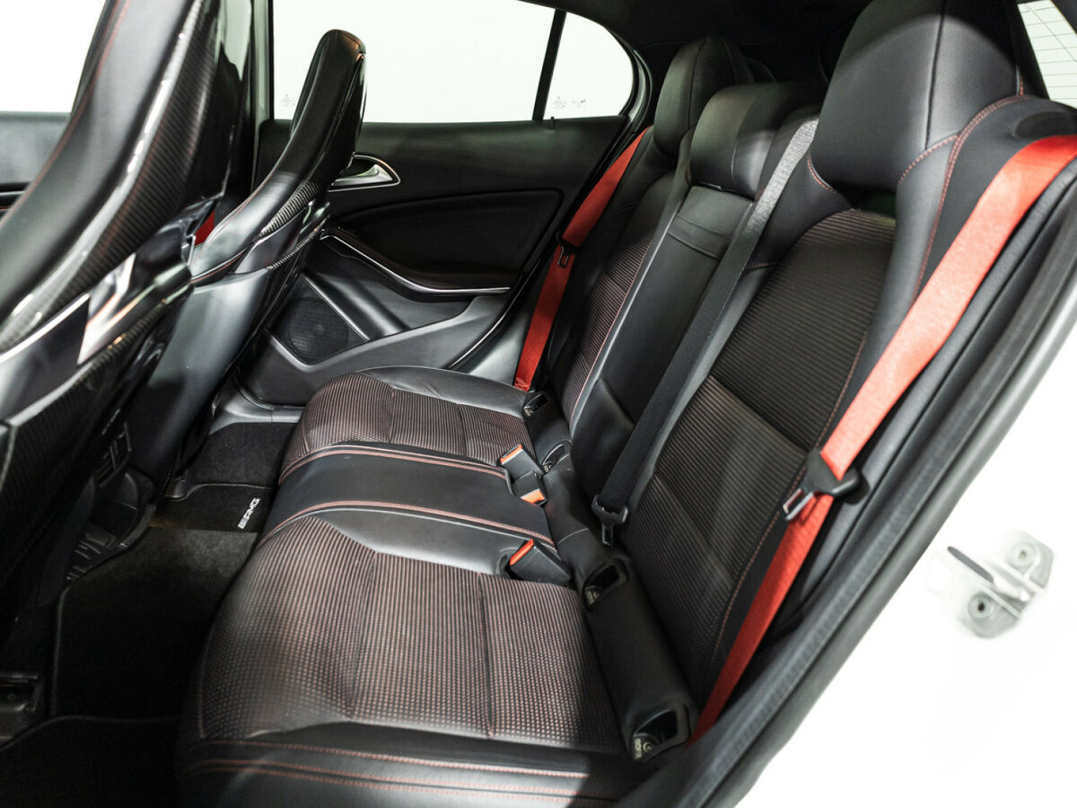 Mercedes-Benz GLA AMG 45 AMG I (X156) Рестайлинг, 2019 Фото №10