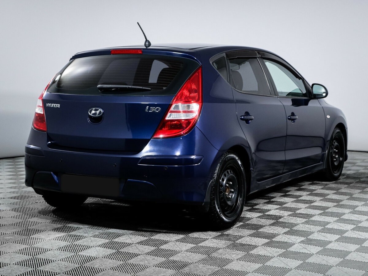Hyundai i30 I Рестайлинг, 2010 Фото №4