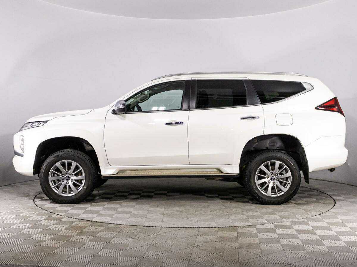 Mitsubishi Pajero Sport, 2022 Фото №8