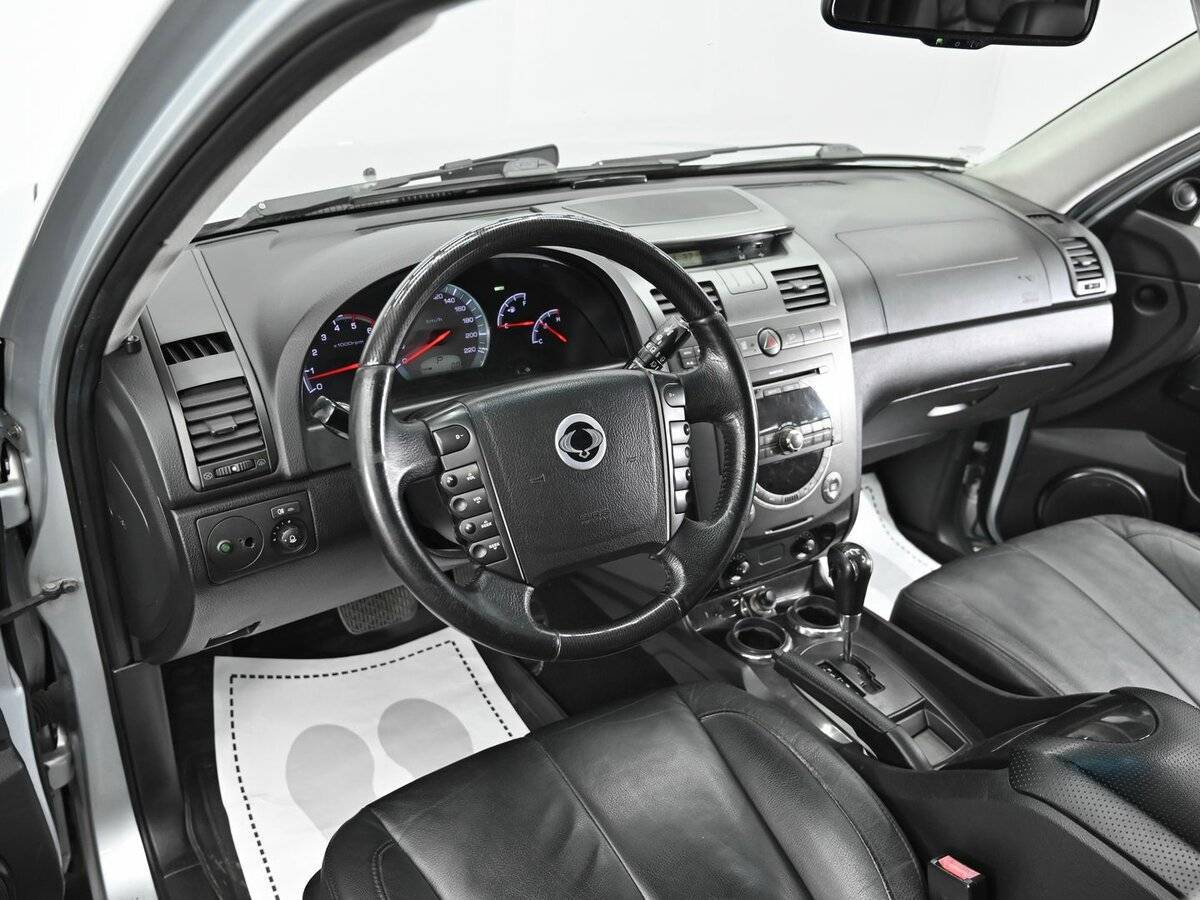 SsangYong Rexton, 2010 Фото №7