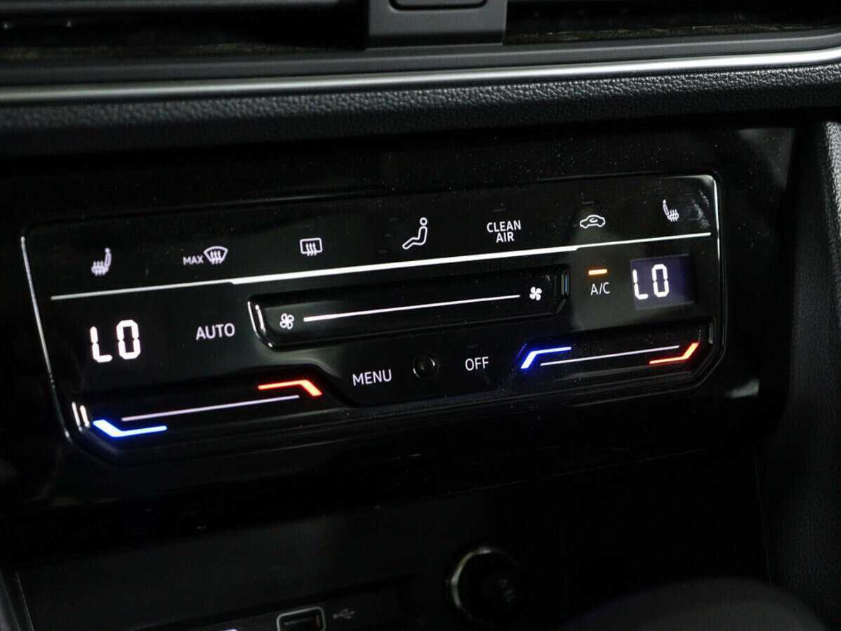 Volkswagen Tiguan L, 2023 Фото №24
