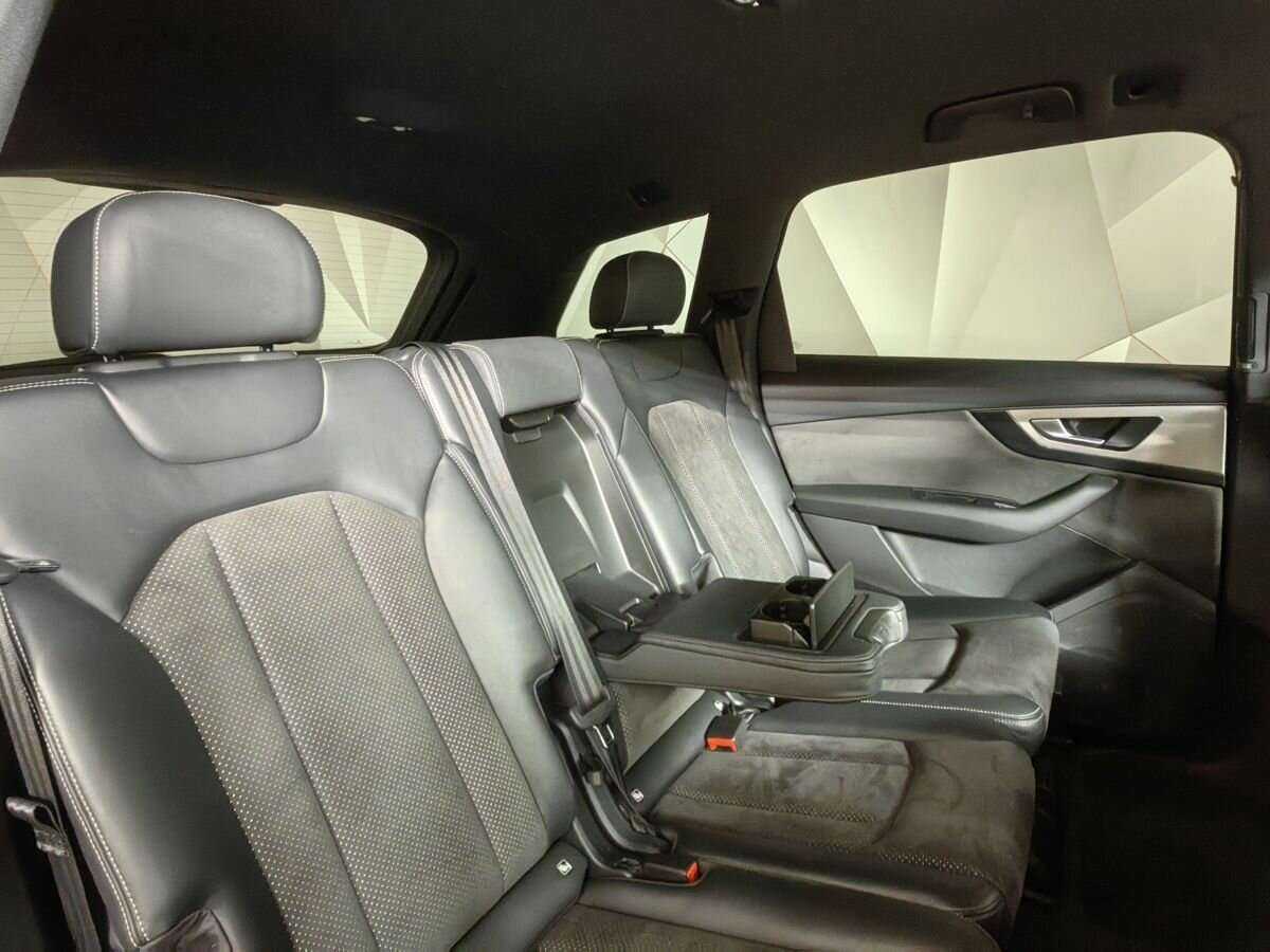 Audi Q7, 2017 Фото №13