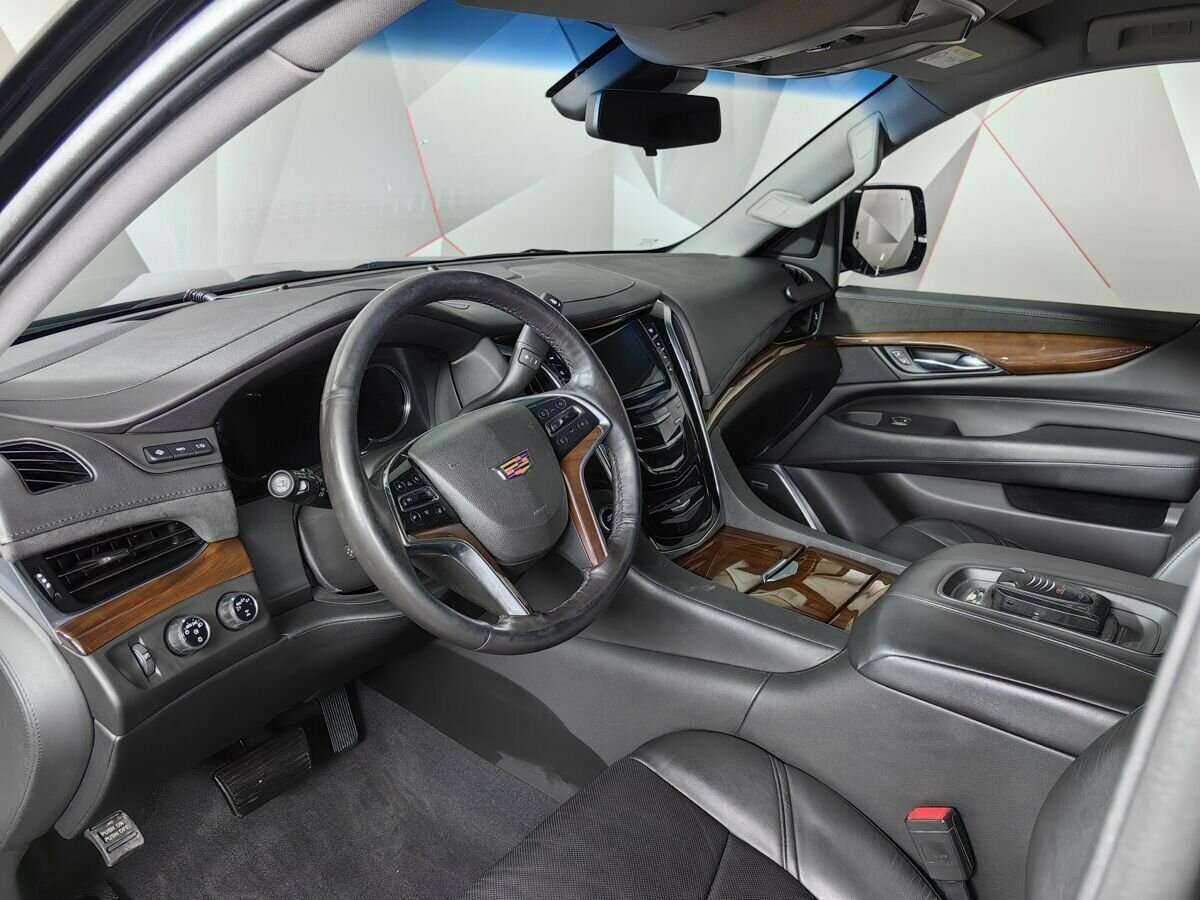 Cadillac Escalade ESV, 2019 Фото №14