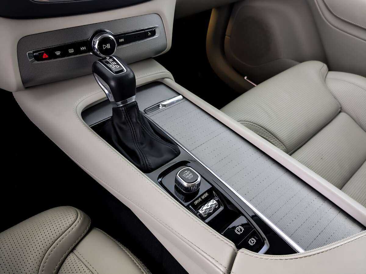 Volvo XC90, 2019 Фото №22