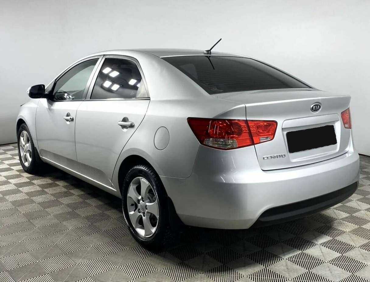 Kia Cerato 6-speed, 2010 Фото №5