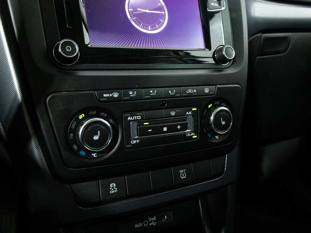Skoda Yeti, 2015 Фото №15