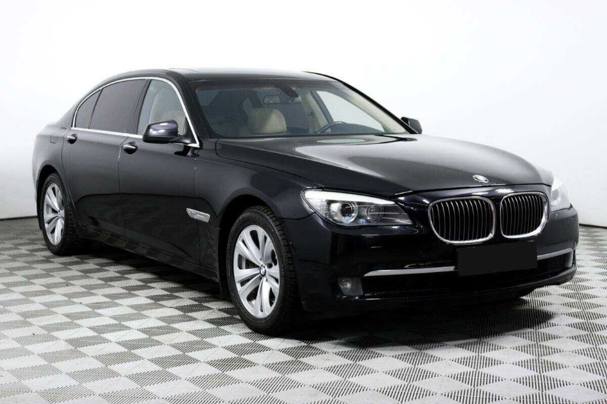 BMW 7 серии 750i xDrive, 2011 Фото №2