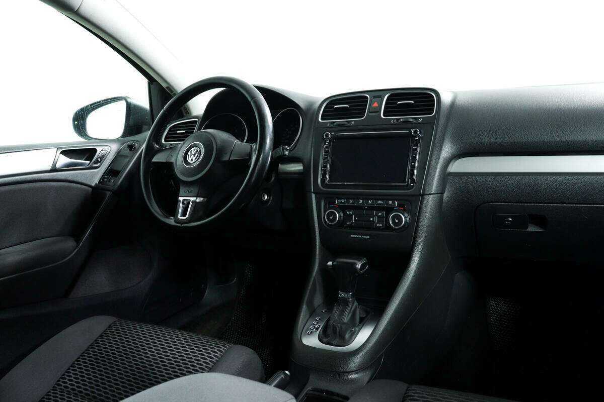 Volkswagen Golf, 2010 Фото №8