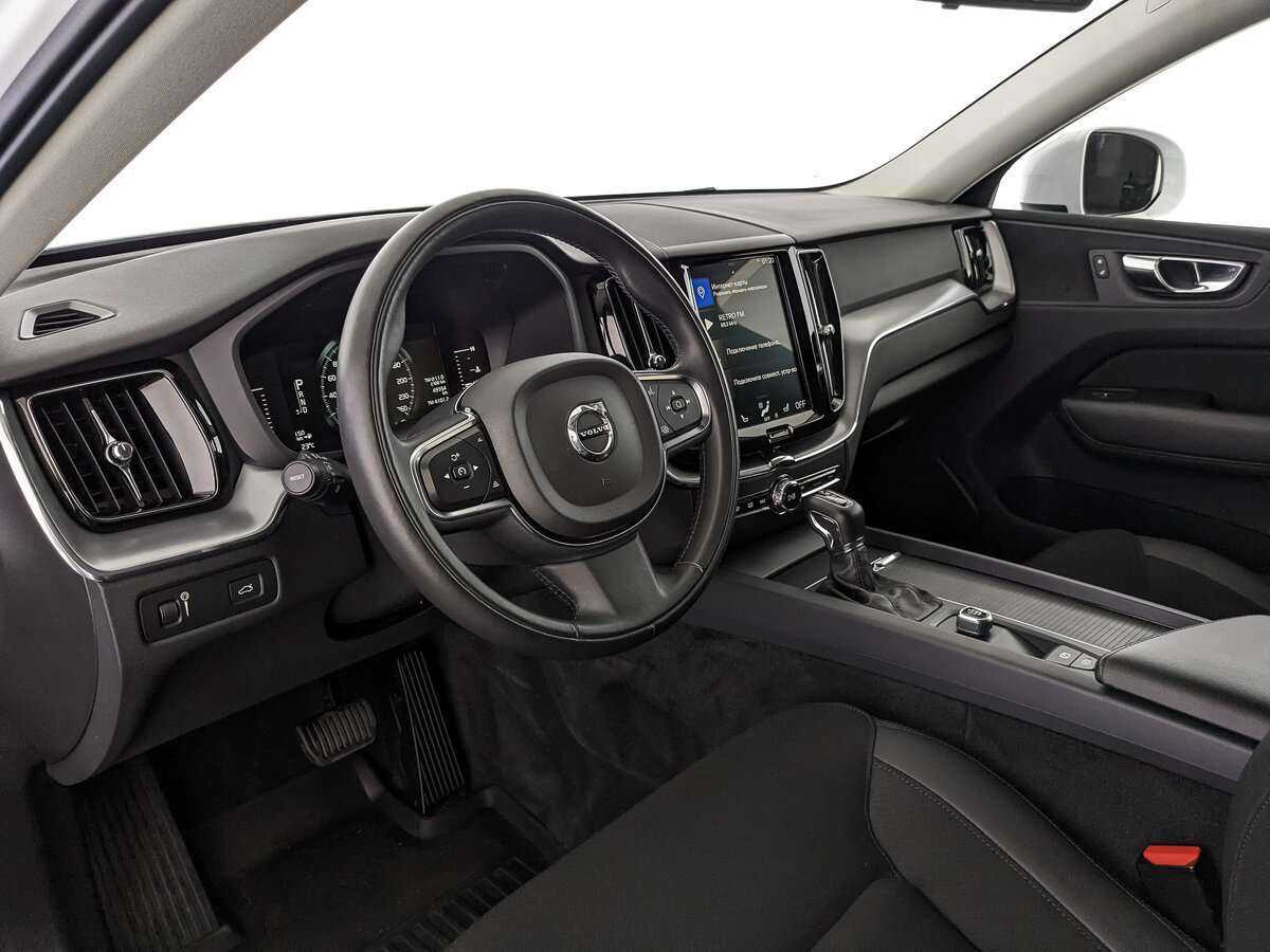 Volvo XC60, 2019 Фото №11