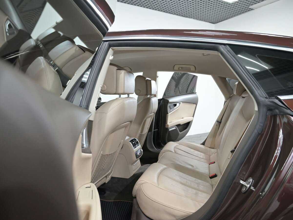 Audi A7, 2011 Фото №7