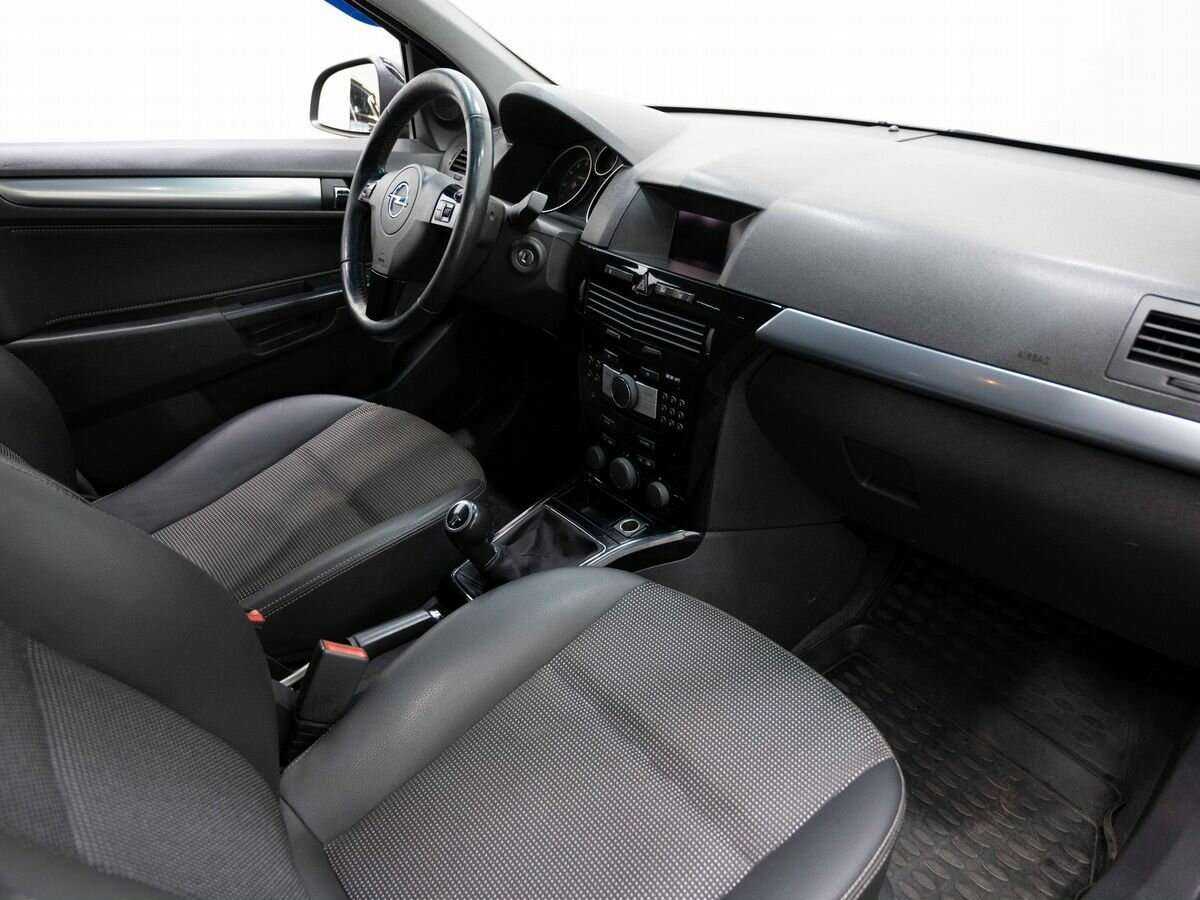 Opel Astra, 2010 Фото №7