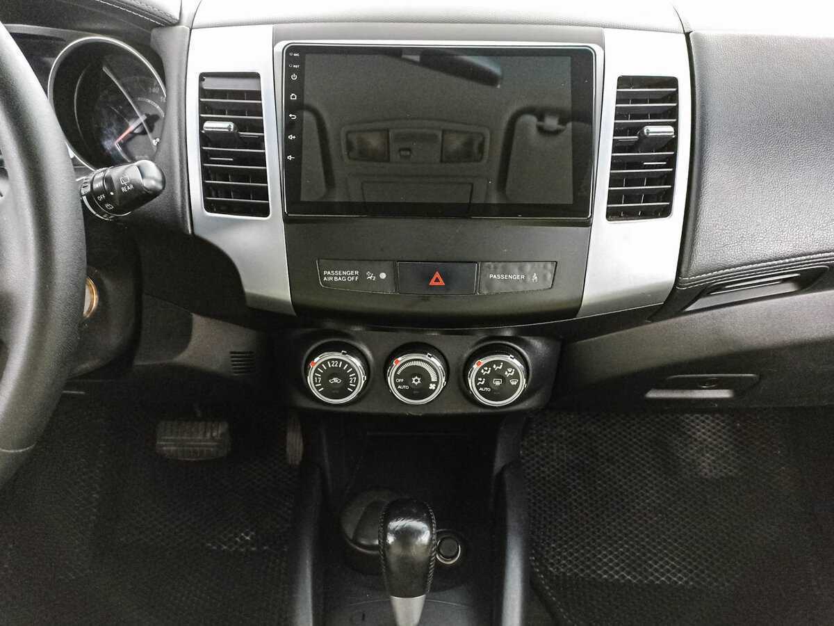 Mitsubishi Outlander, 2012 Фото №15