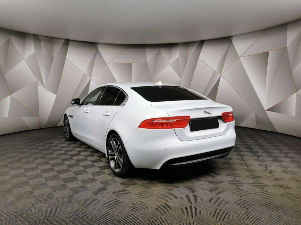 Jaguar XE, 2015 Фото №4