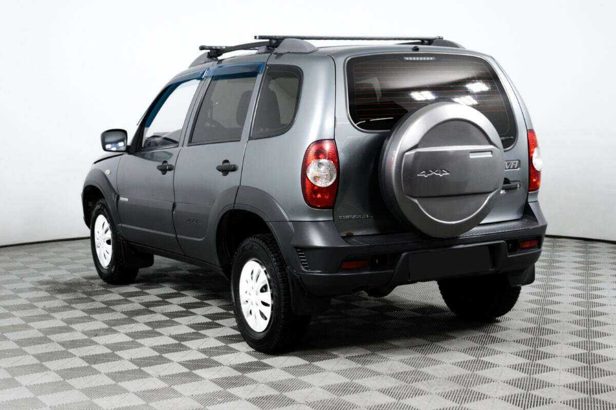 Chevrolet Niva, 2014 Фото №7