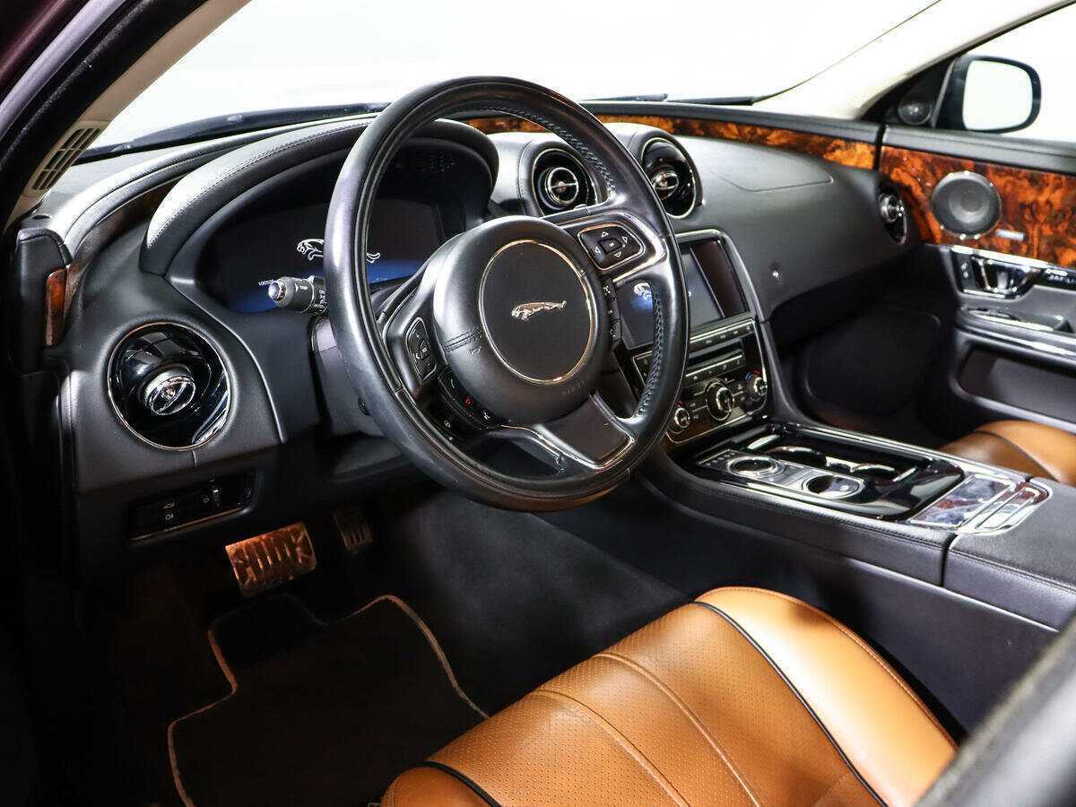 Jaguar XJ, 2014 Фото №14