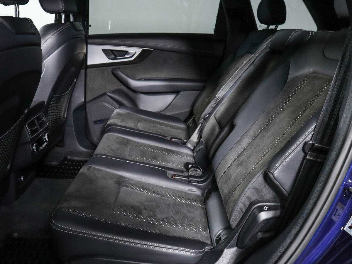 Audi Q7, 2018 Фото №8