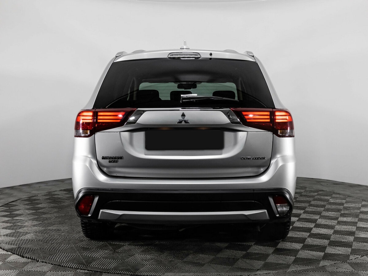 Mitsubishi Outlander III Рестайлинг 2, 2018 Фото №5