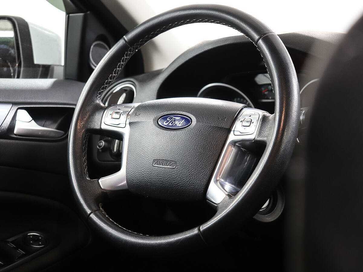 Ford Mondeo, 2013 Фото №14