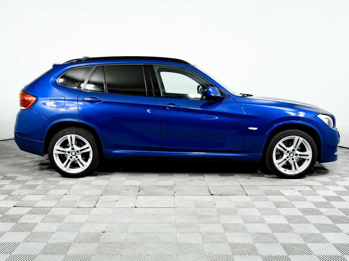 BMW X1 28i, 2011 Фото №4