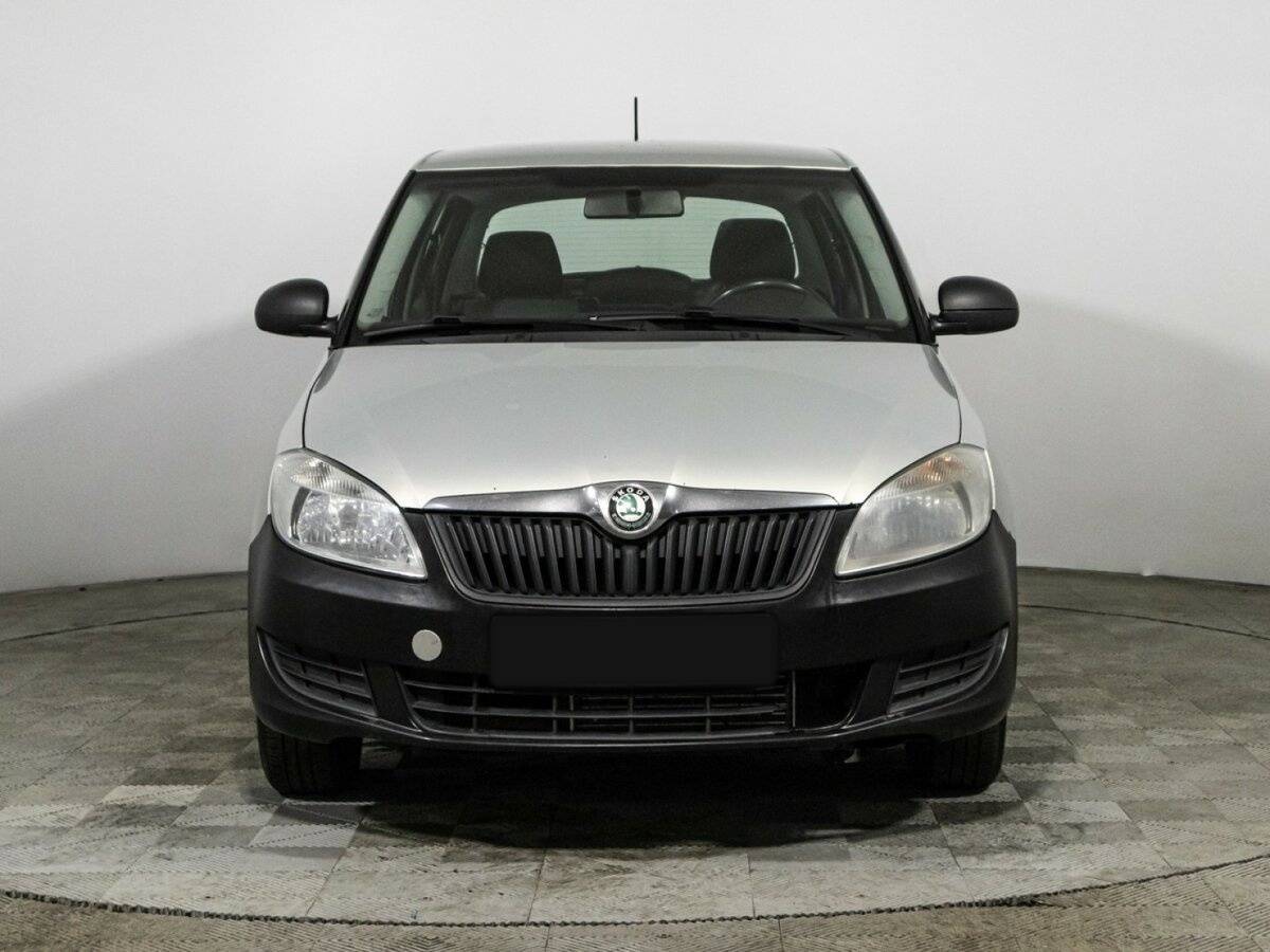 Skoda Fabia, 2011 Фото №2