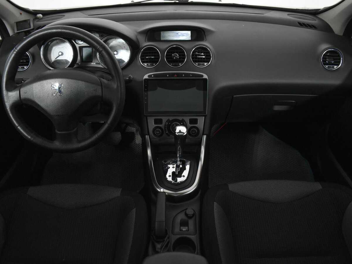 Peugeot 308, 2009 Фото №11