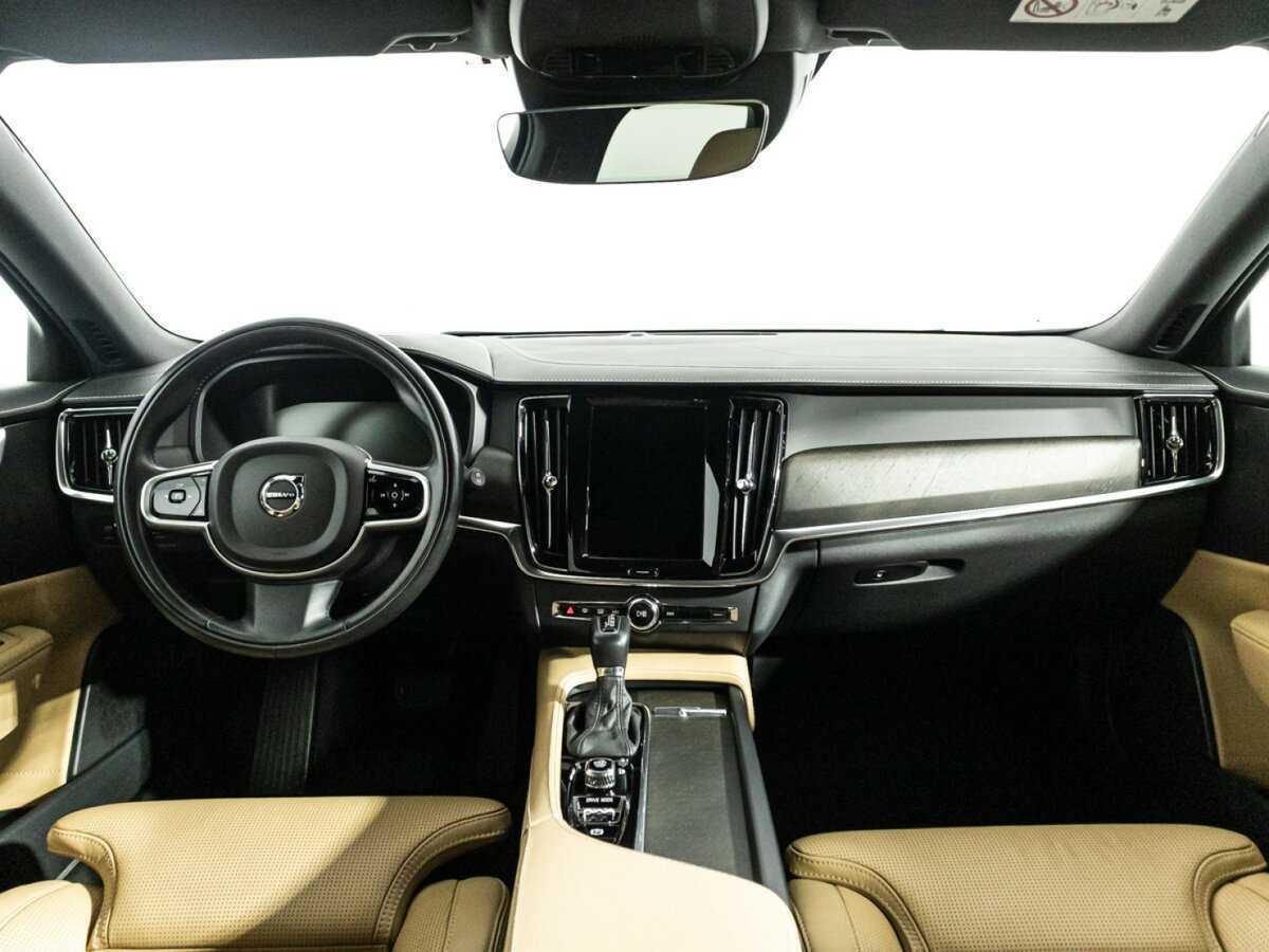 Volvo V90 Cross Country, 2019 Фото №13