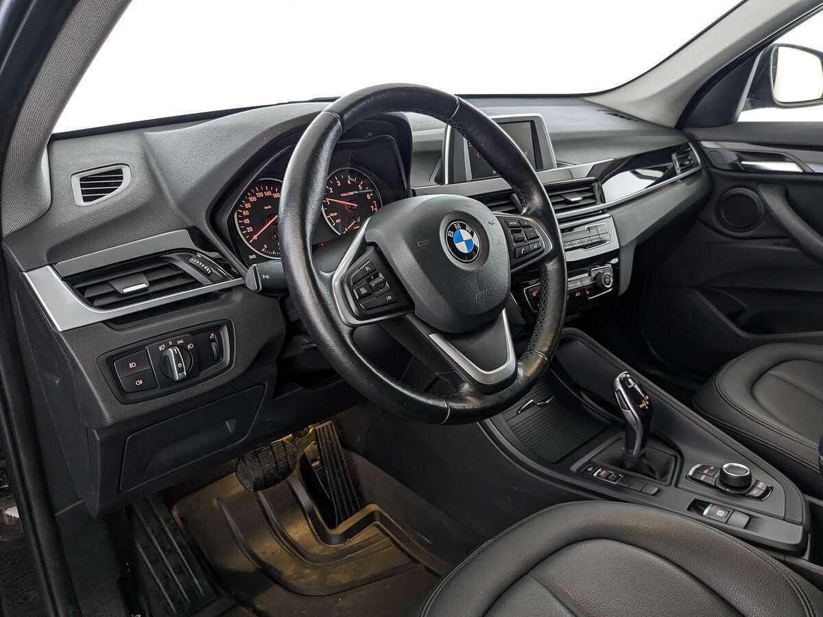 BMW X1 18i sDrive, 2017 Фото №11