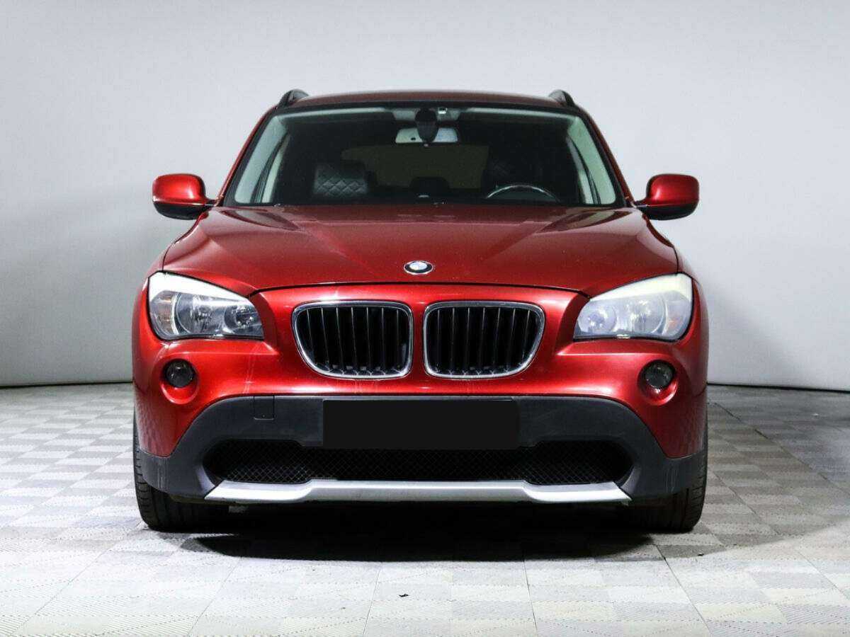 BMW X1 18i, 2011 Фото №2