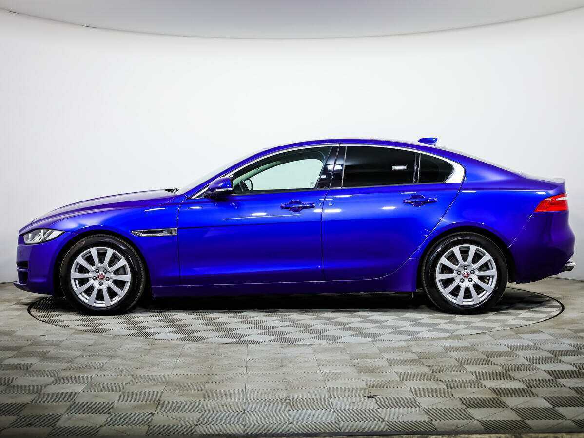 Jaguar XE, 2017 Фото №7