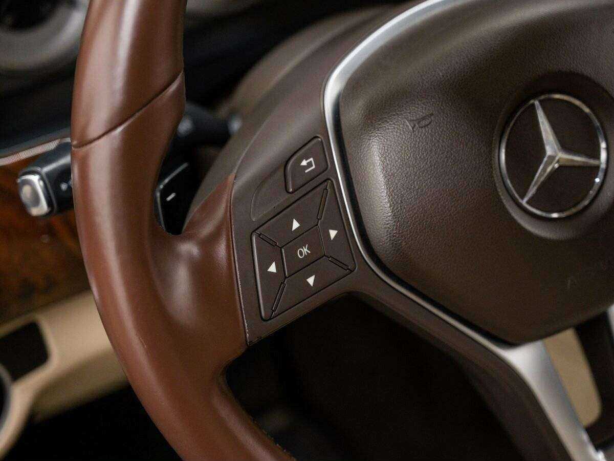 Mercedes-Benz GLK-Класс 300, 2012 Фото №18