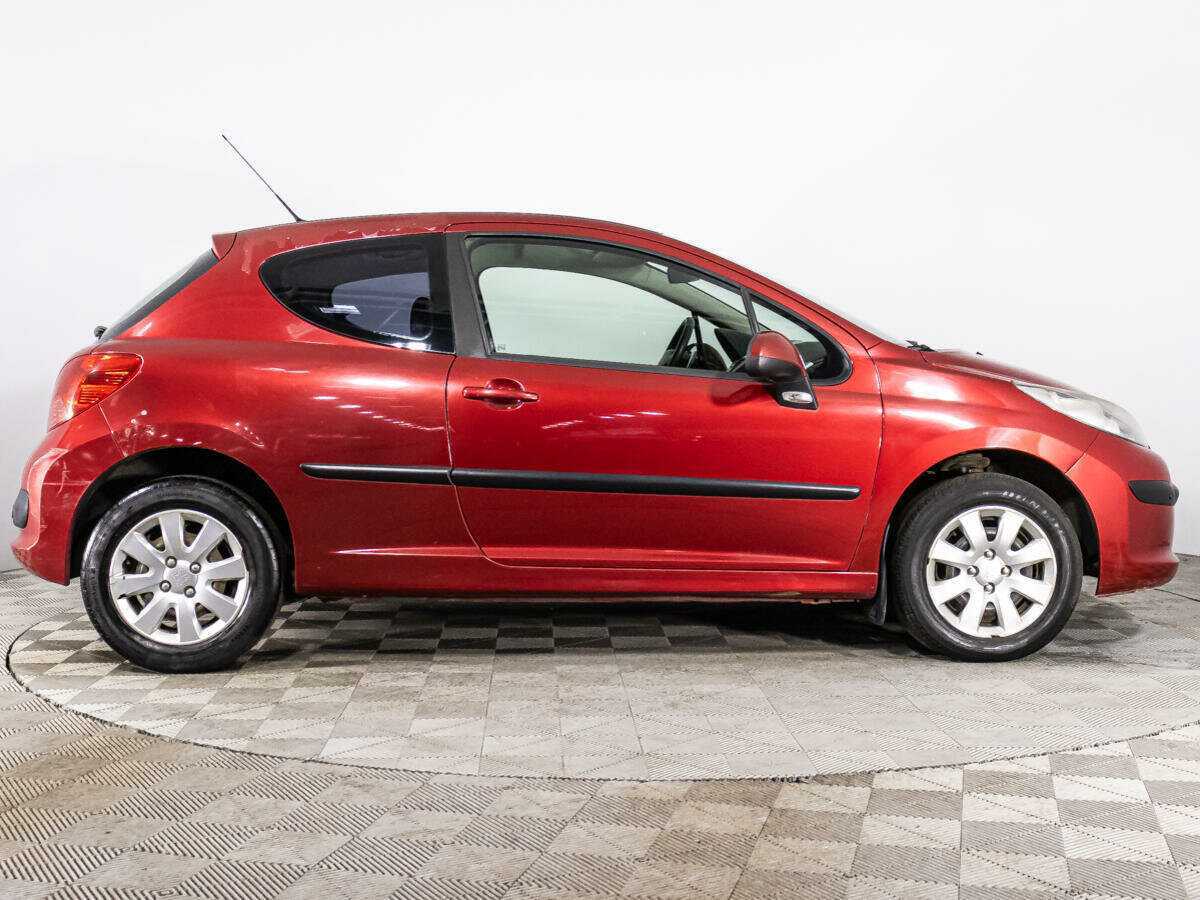 Peugeot 207, 2008 Фото №4