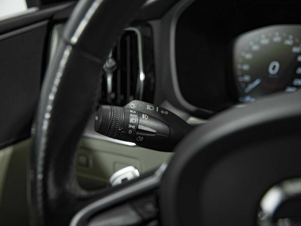 Volvo XC60, 2017 Фото №8