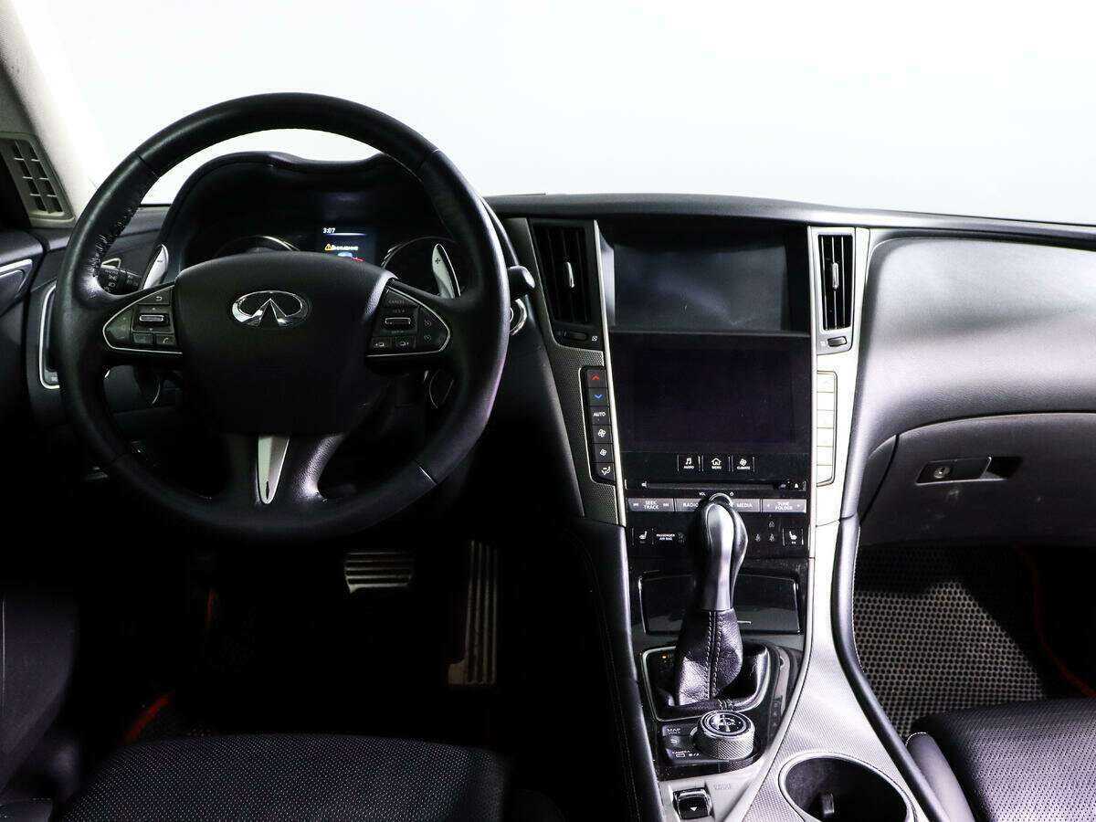 Infiniti Q50, 2014 Фото №10