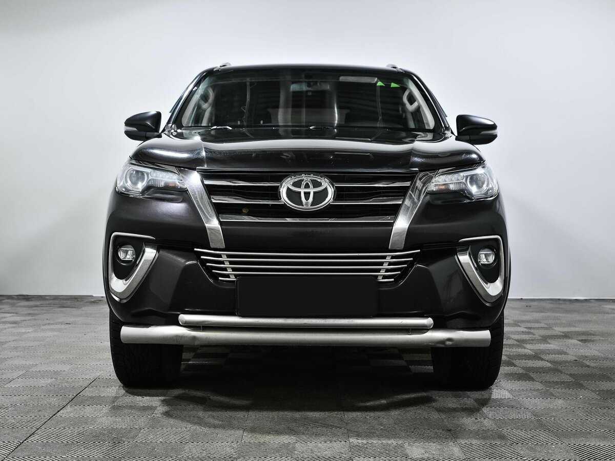 Toyota Fortuner, 2017 Фото №2