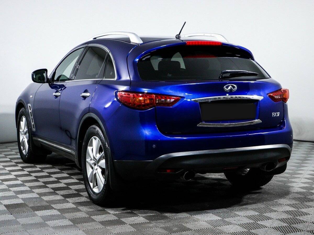 Infiniti FX37, 2012 Фото №7