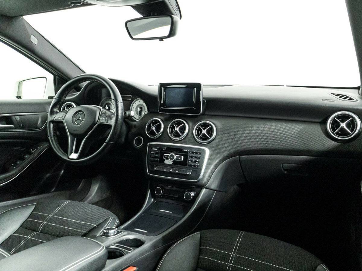 Mercedes-Benz A-Класс 180, 2013 Фото №9