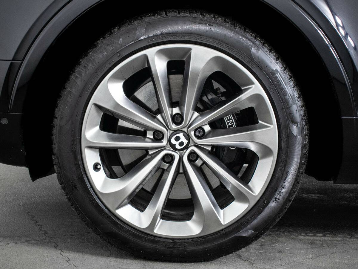 Bentley Bentayga I, 2016 Фото №26