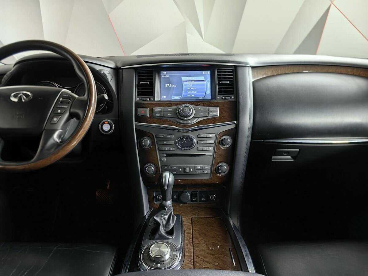 Infiniti QX56, 2010 Фото №11