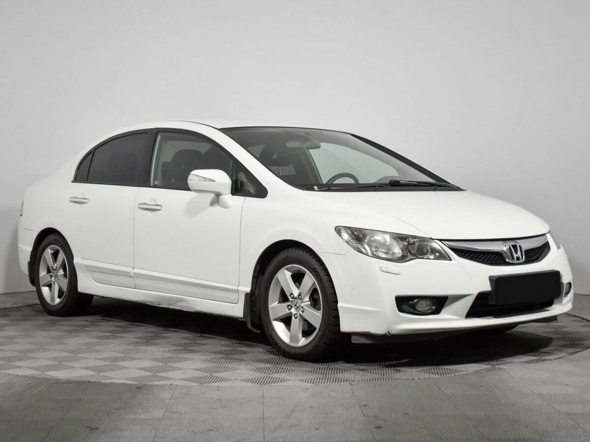 Honda Civic VIII Рестайлинг, 2011 Фото №3