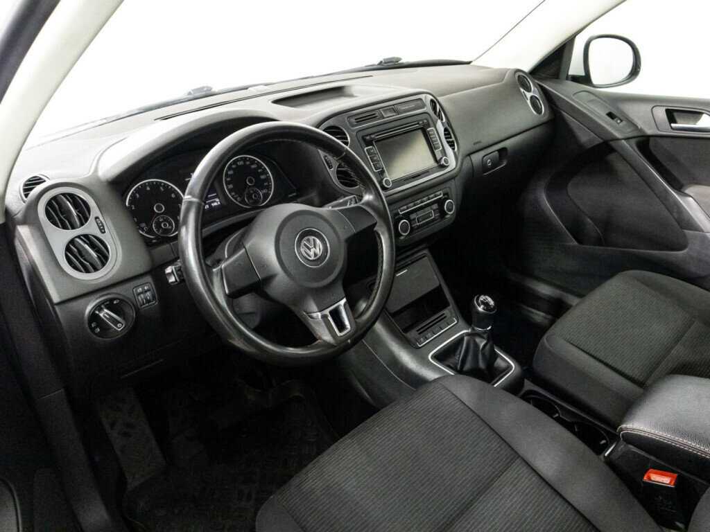 Volkswagen Tiguan, 2011 Фото №11