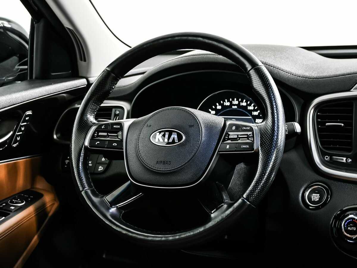 Kia Sorento, 2018 Фото №17