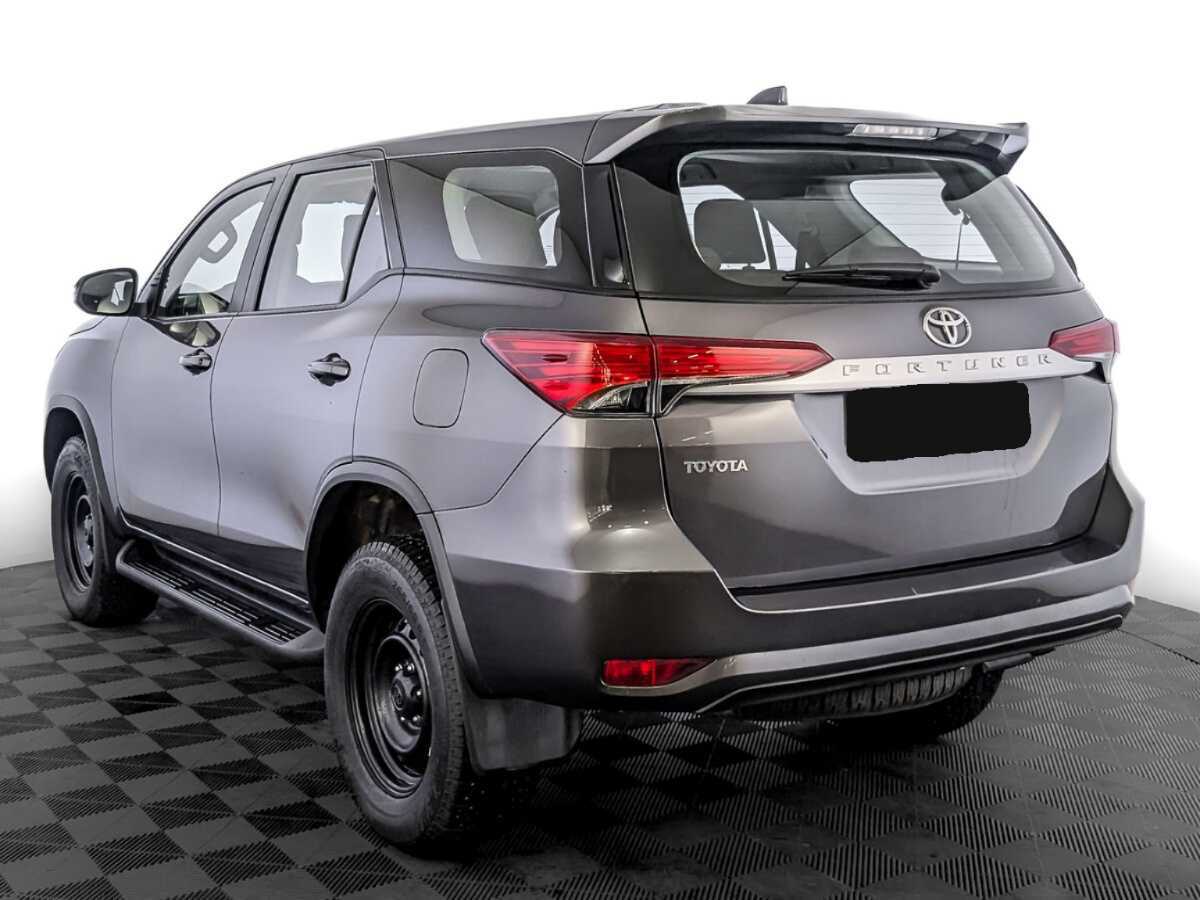 Toyota Fortuner, 2019 Фото №7