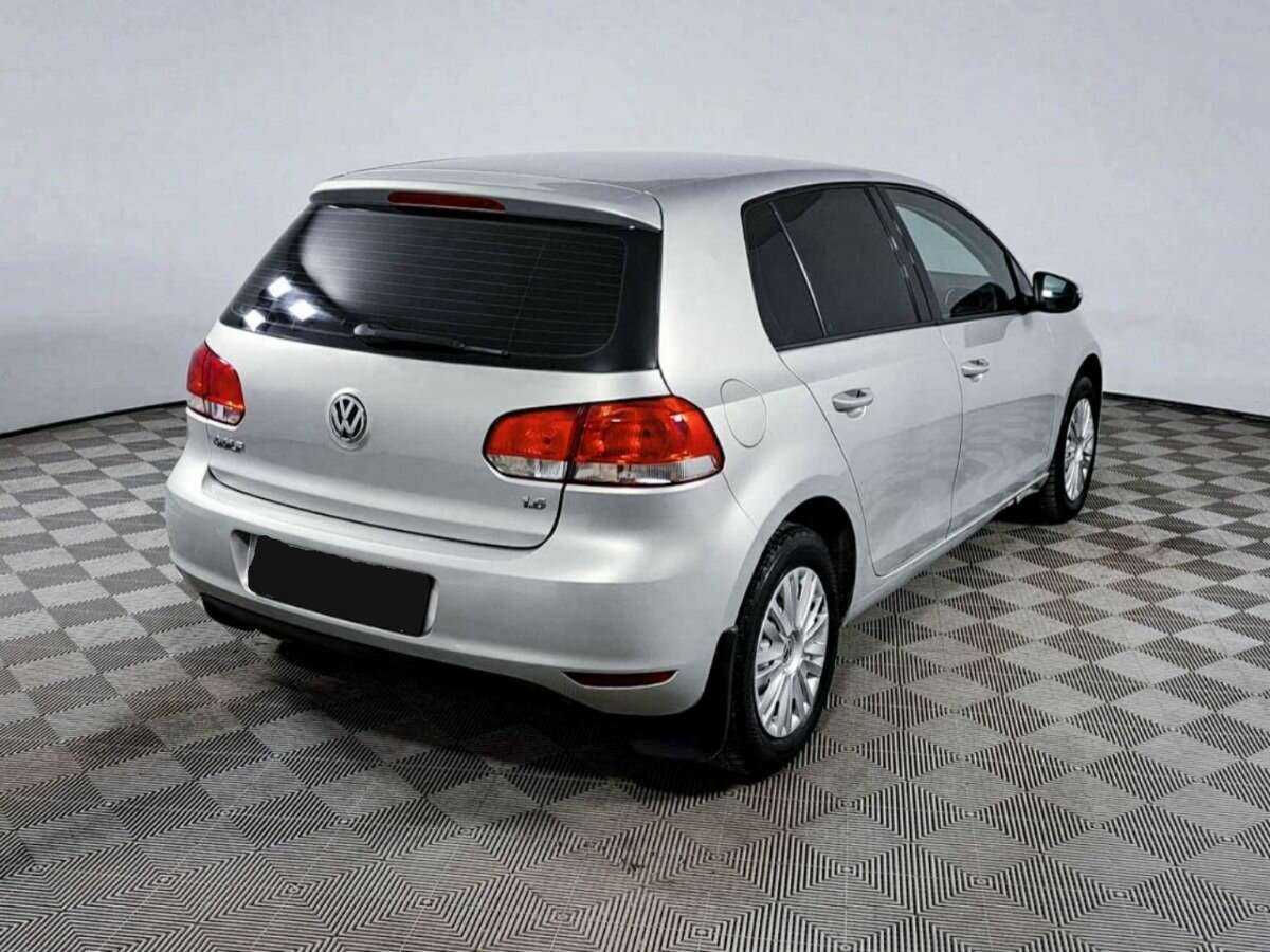 Volkswagen Golf, 2010 Фото №5
