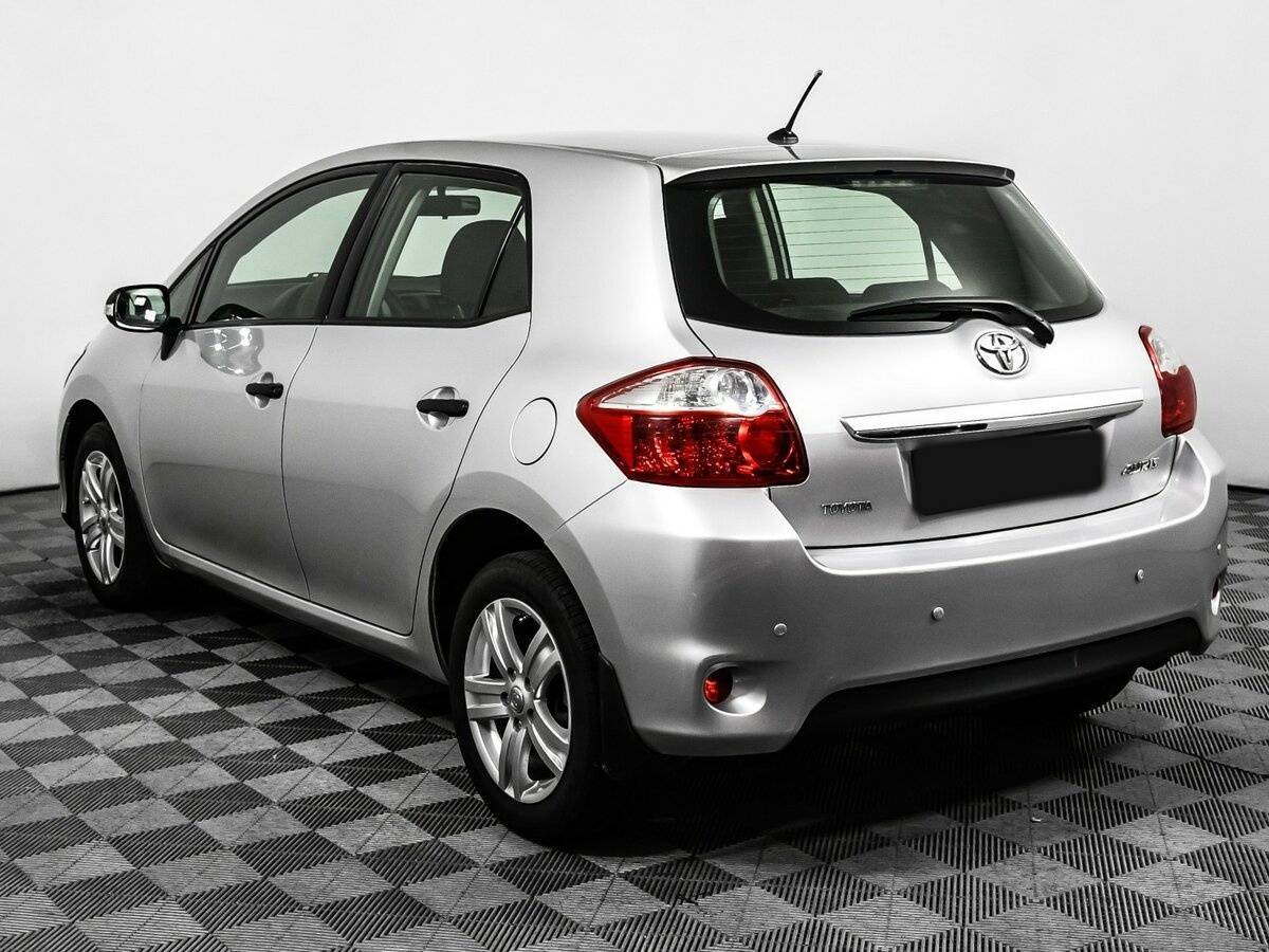 Toyota Auris, 2011 Фото №7