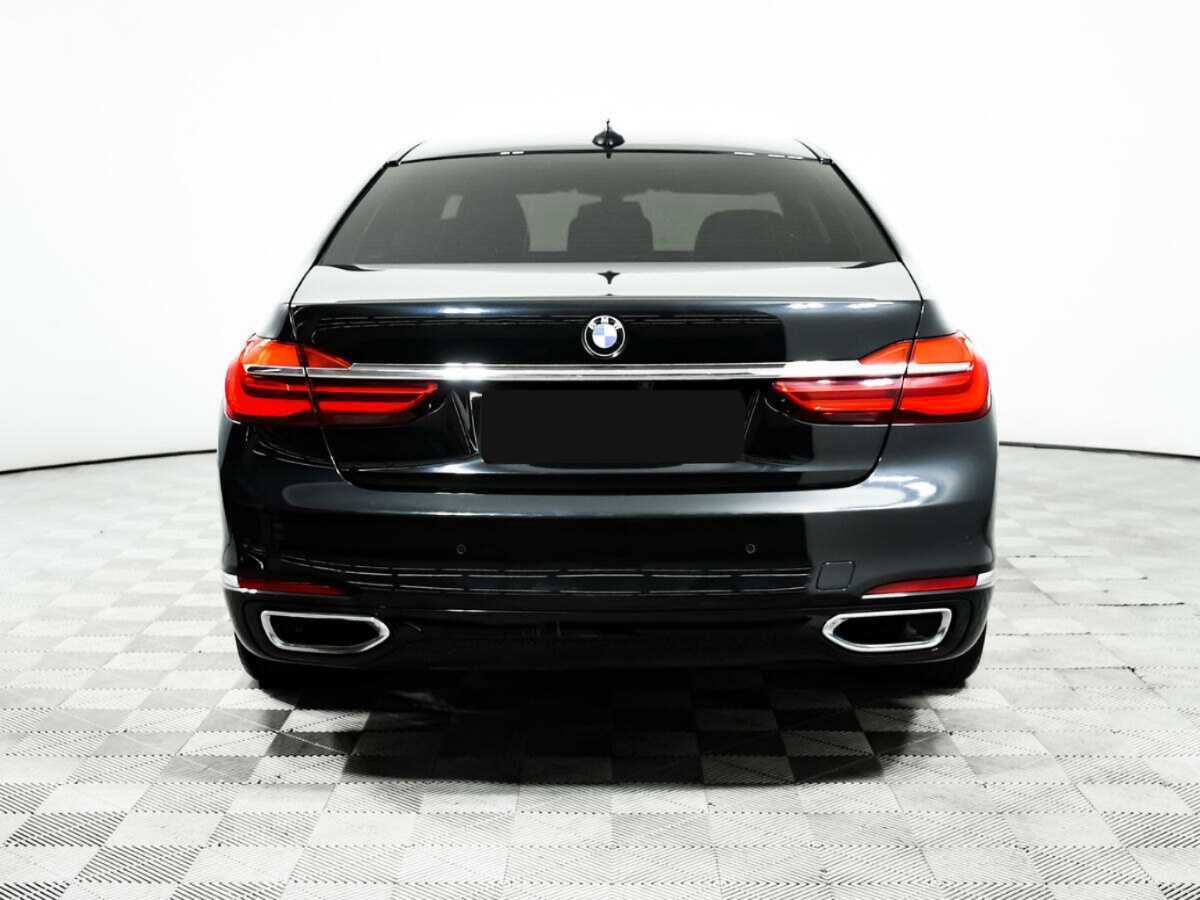 BMW 7 серии 730i, 2016 Фото №6