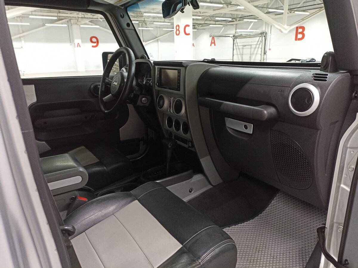 Jeep Wrangler, 2008 Фото №11