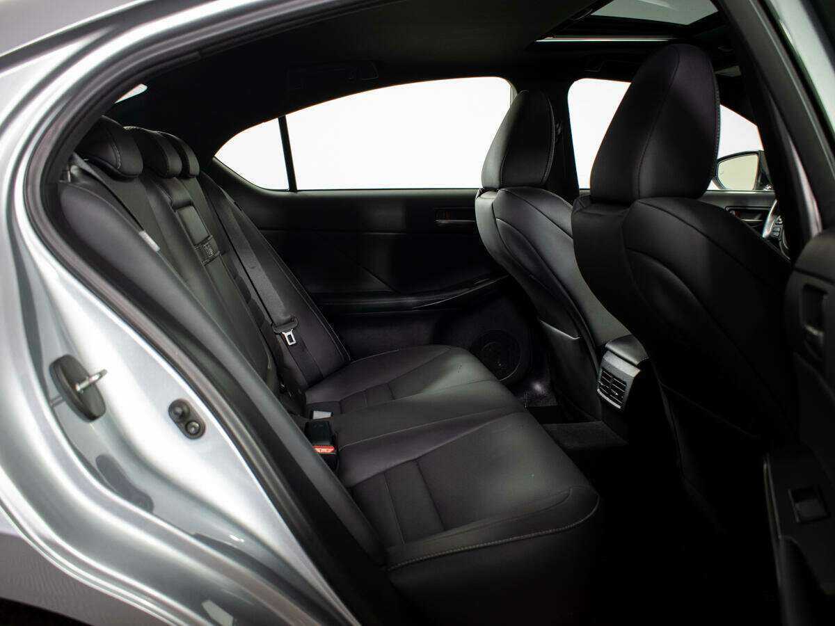Lexus IS 350, 2021 Фото №7